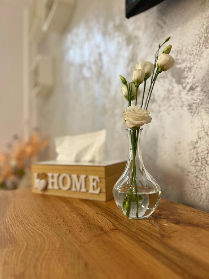 Studio 118 - A Luxury Place,10Min Walk To City Center ทิมิชัวรา ภายนอก รูปภาพ
